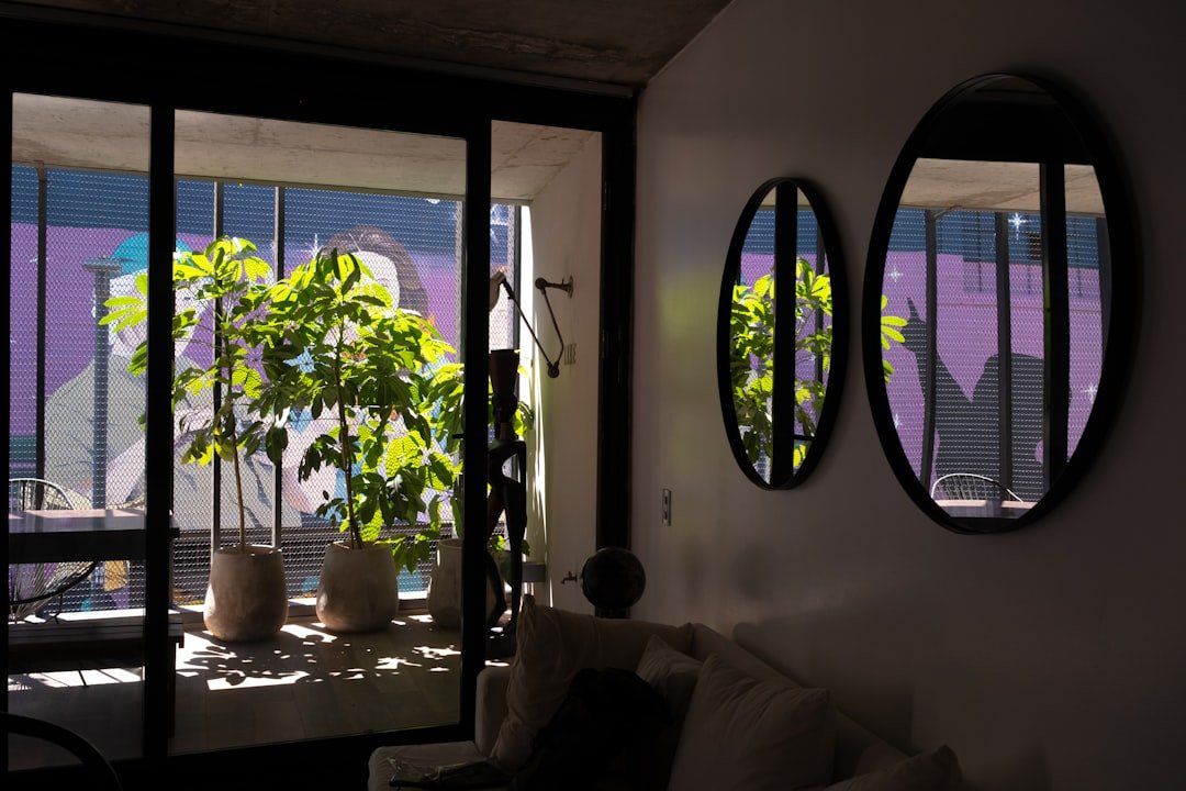 Acheter une maison ou un condo : tous les documents à avoir en main — Photo: izabelle wilding